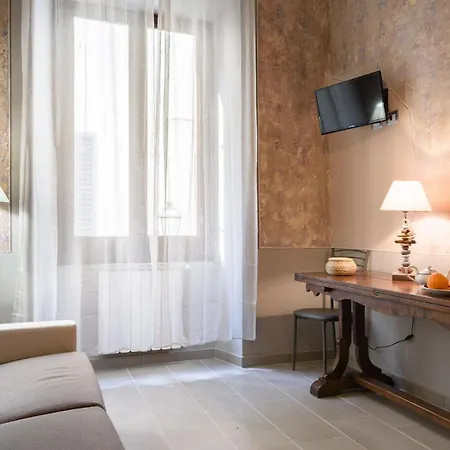 Apartment Pinzochere Florence